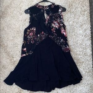 Brand New Flowy Lace Keyhole Floral Tank top